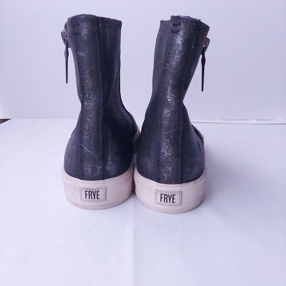 Frye Gia Lug Zip Black Shimmer Bootie Women's Sz 9.5 - Picture 4 of 16